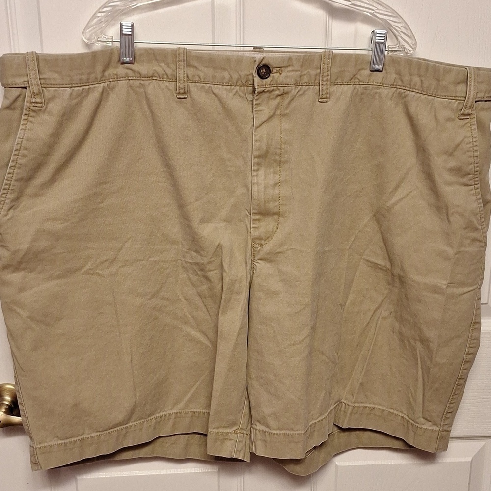 l mens Izod tan adjustable waist shorts size 52